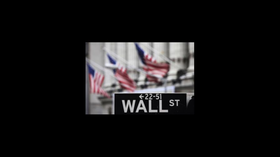 Wall Street se desploma y el Dow cae más de 500 puntos Wall Street se desploma y el Dow cae más de 500 puntos