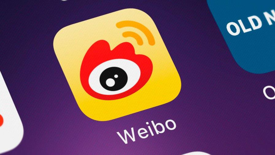 Weibo, el “Twitter chino”, cae más de un 6 % en su debut en Hong Kong