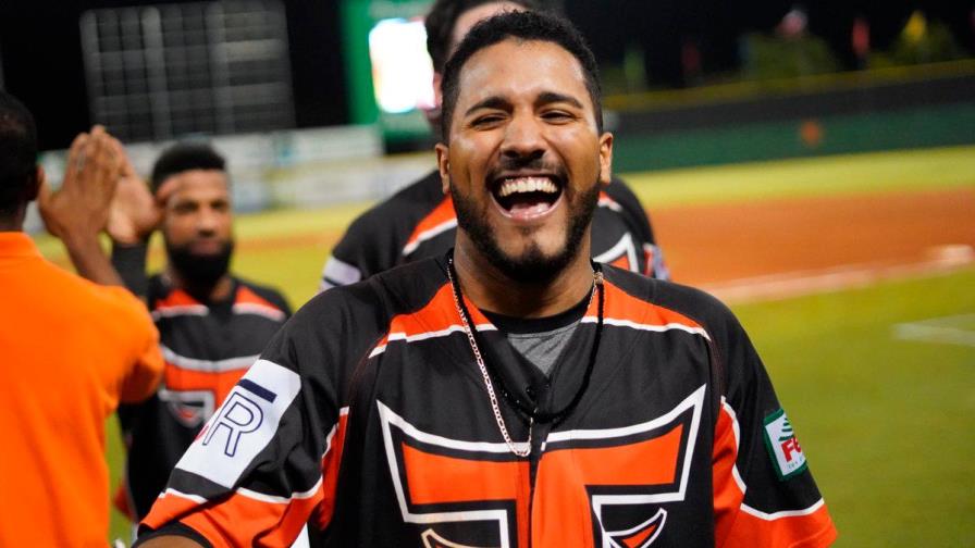 Wendell Rijo, de 3-3   y cuatro empujadas  en triunfo de los Toros