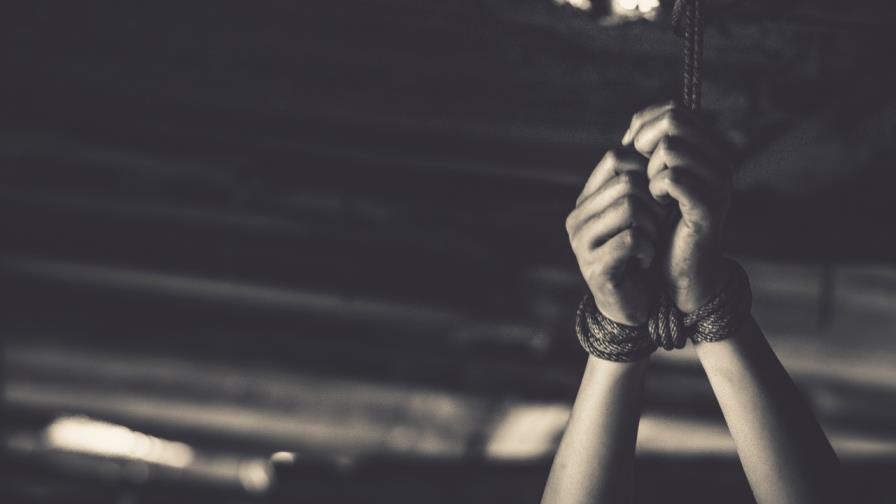 Hombre que secuestró a tres familiares disparó contra ellos y un pastor que trató de mediar