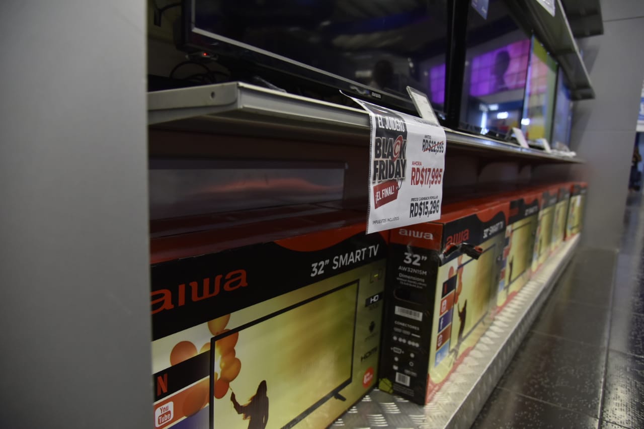 Televisores y equipos de sonido en rebajas