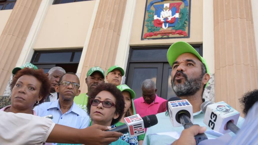 Marcha Verde denuncia exministro de Industria y Comercio incrementó patrimonio en 135% Marcha Verde denuncia exministro de Industria y Comercio incrementó patrimonio en 135%