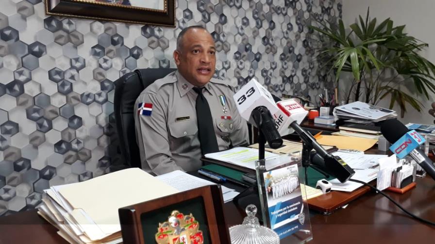 La Policía apresó a tres hombres que cargaban dólares falsos