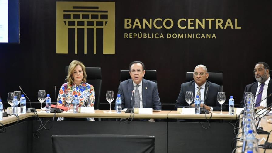 Economía dominicana cerrará con crecimiento 7%, según Banco Central Economía dominicana cerrará con crecimiento 7%, según Banco Central