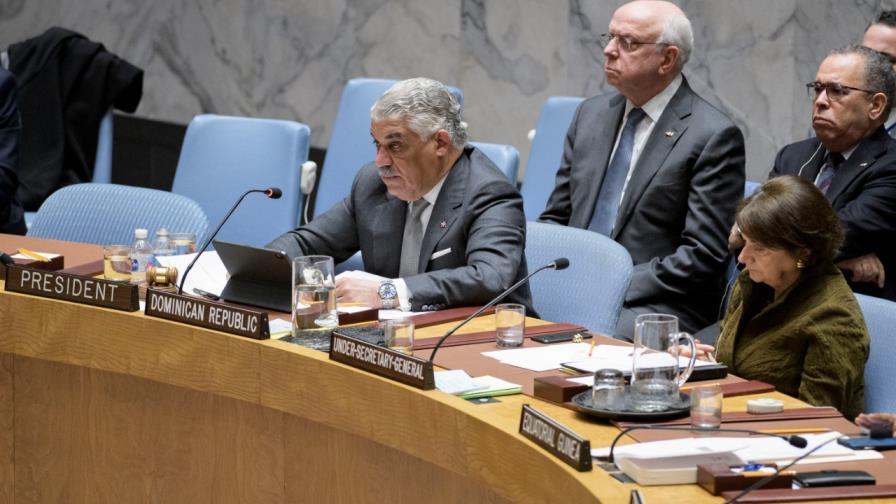 Canciller dominicano sugiere salida democrática y pacífica a crisis venezolana