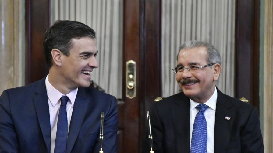 Medina y Sánchez firman acuerdos de cooperación Medina y Sánchez firman acuerdos de cooperación