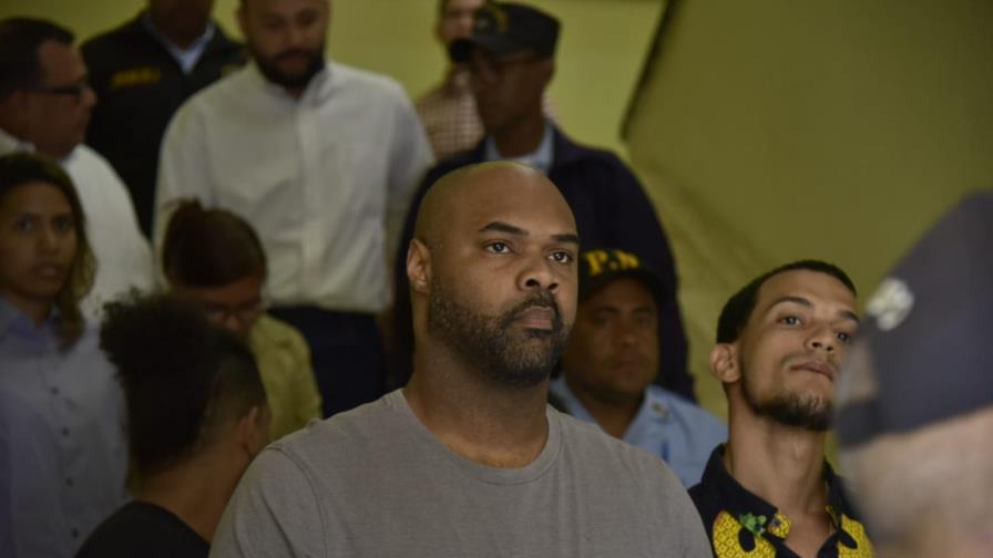 Ministerio Público solicita prisión preventiva contra policía que mató expareja de un puñetazo 