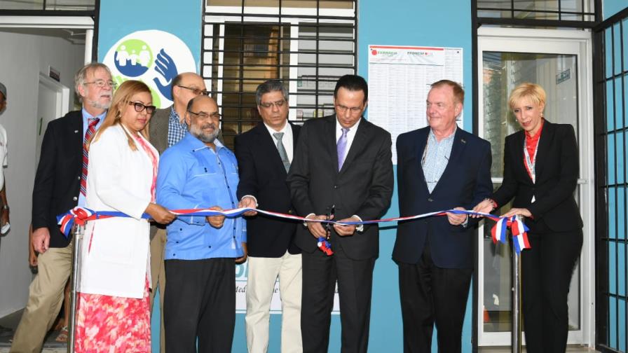 Promese/Cal inaugura la Farmacia del Pueblo número 536