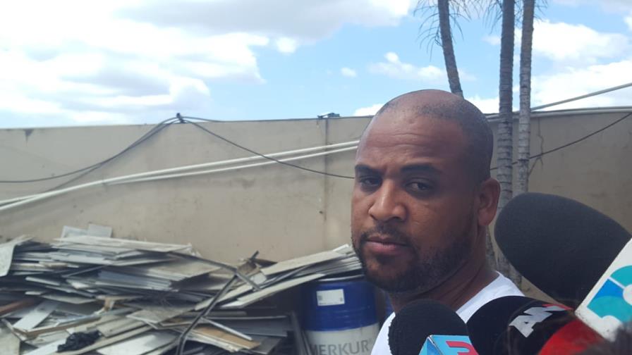 Agente DNCD acusado de lanzar a su pareja por escaleras recusa a jueza Agente DNCD acusado de lanzar a su pareja por escaleras recusa a jueza