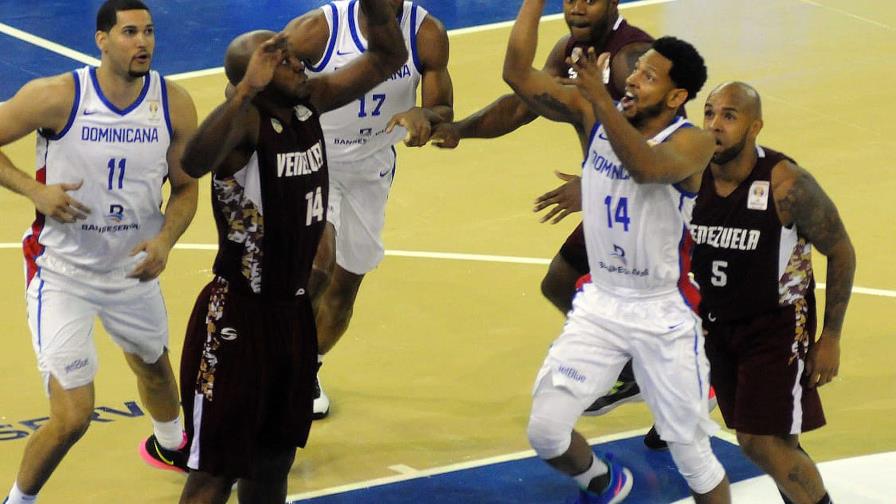 Dominicana gana dramático partido a Venezuela y se acerca al Mundial Dominicana gana dramático partido a Venezuela y se acerca al Mundial