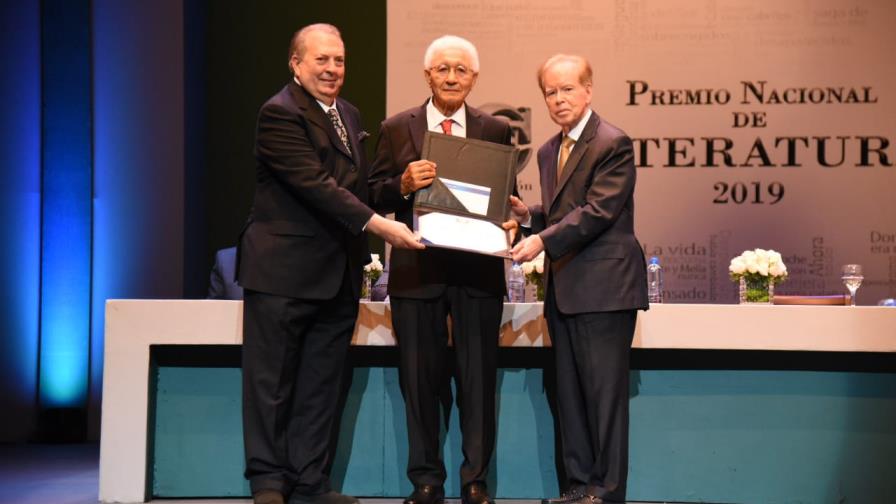 Matos Moquete: “Me siento honrado y gratificado por merecer este eximio galardón”