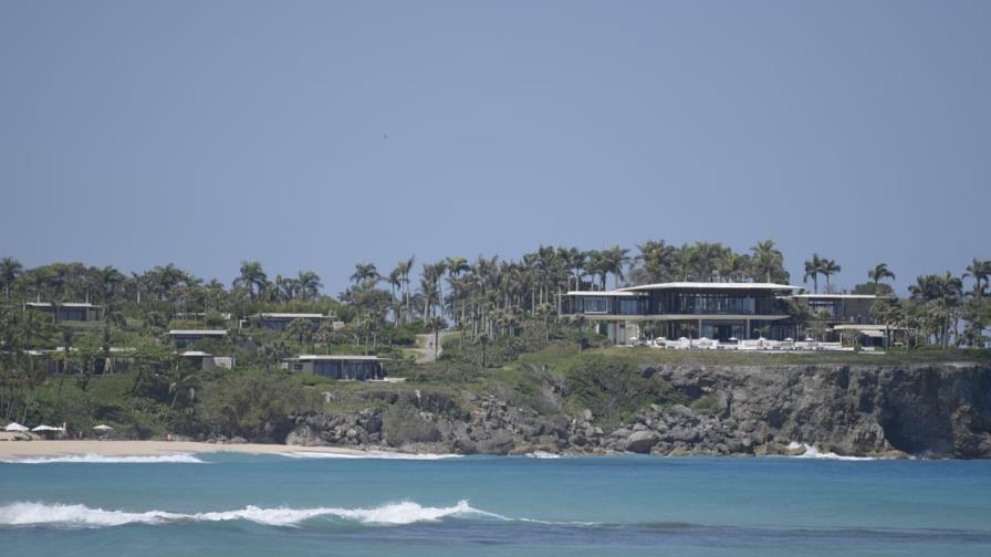 Michael Jordan está jugando golf en Playa Grande; se hospeda en el exclusivo Amanera