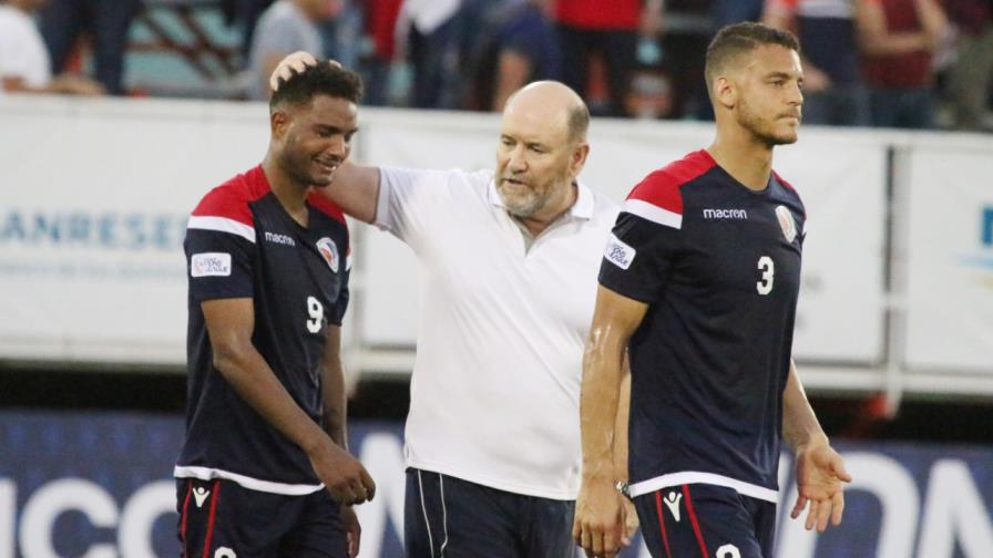 Destituyen al entrenador Orlando Capellino de la selección nacional de fútbol