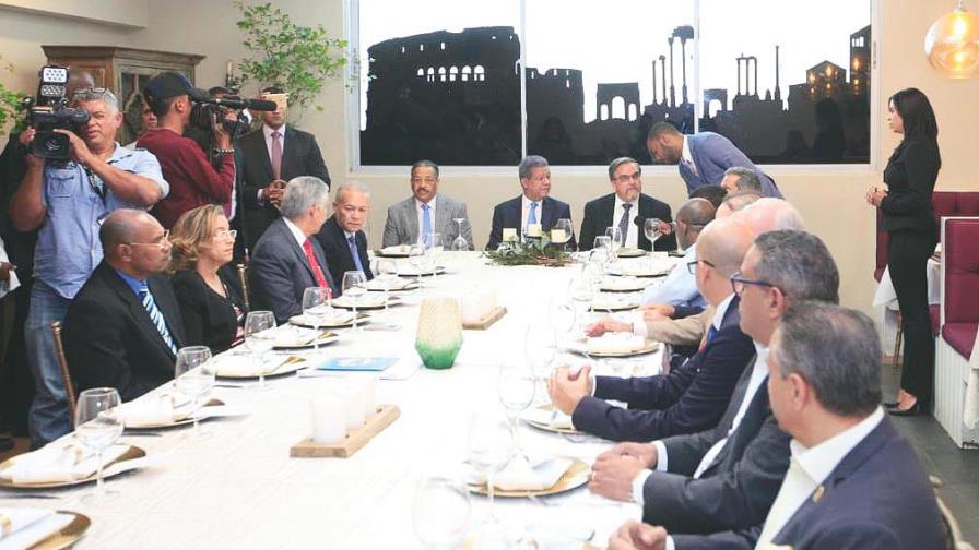 La reelección también divide a minoritarios
La reelección también divide a minoritarios