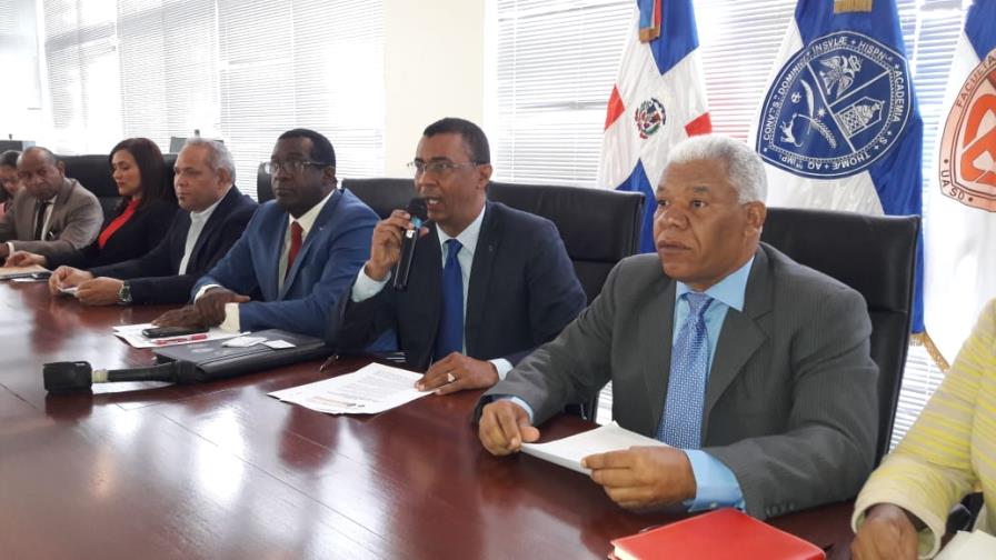 Muestran preocupación por desaceleración de la economía dominicana