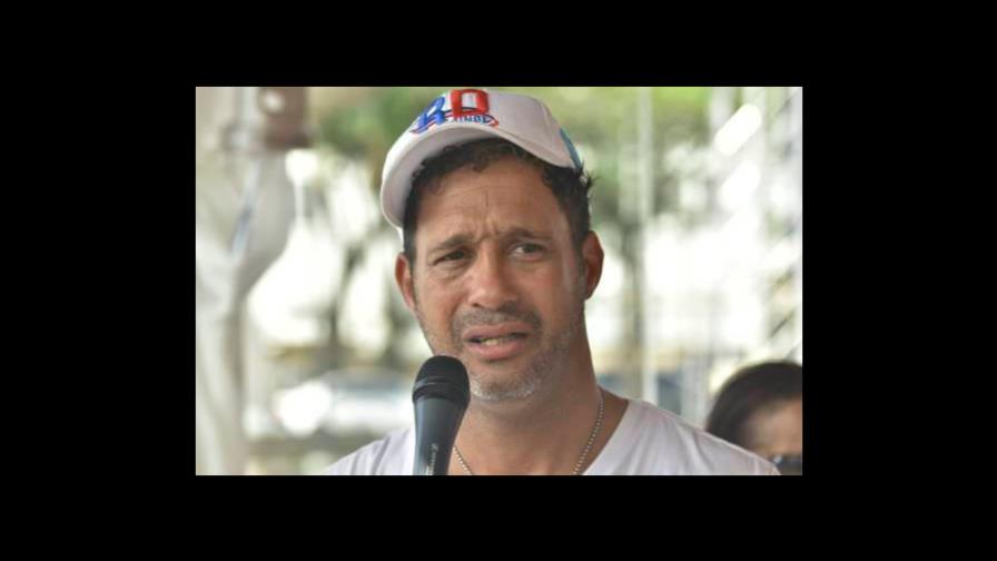 Video| Carlos Silver se declara en huelga de hambre hasta que Guinnes lo certifique 