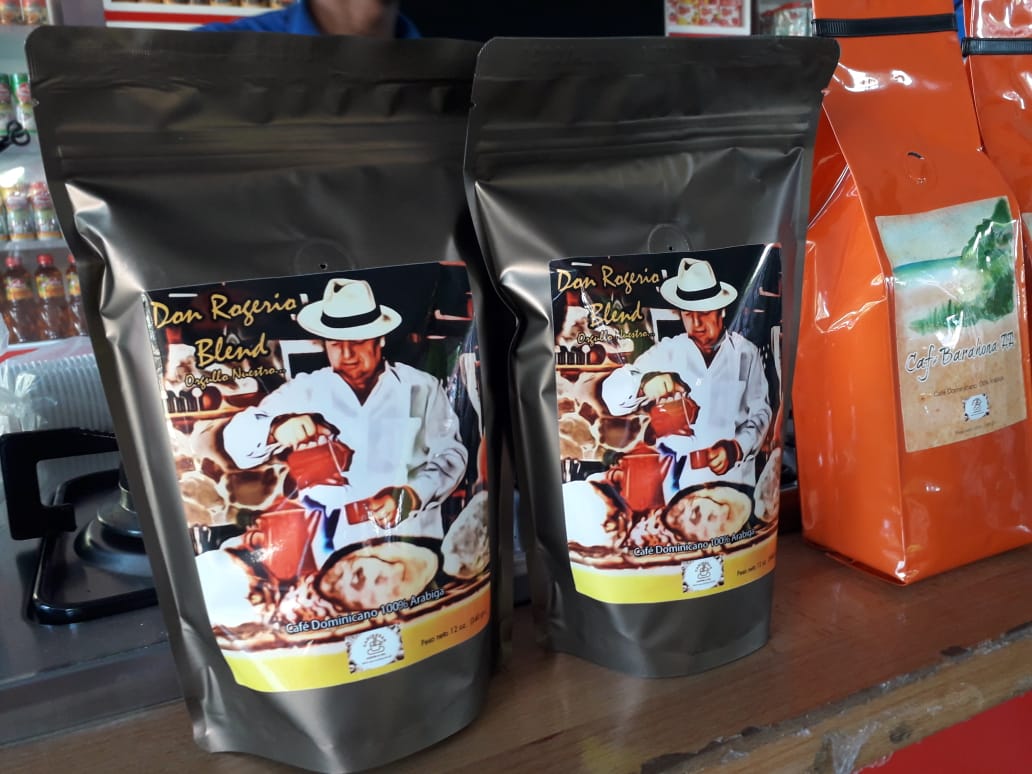 Variedades de café arábica, producido en Barahona y presentados durante una cata. 