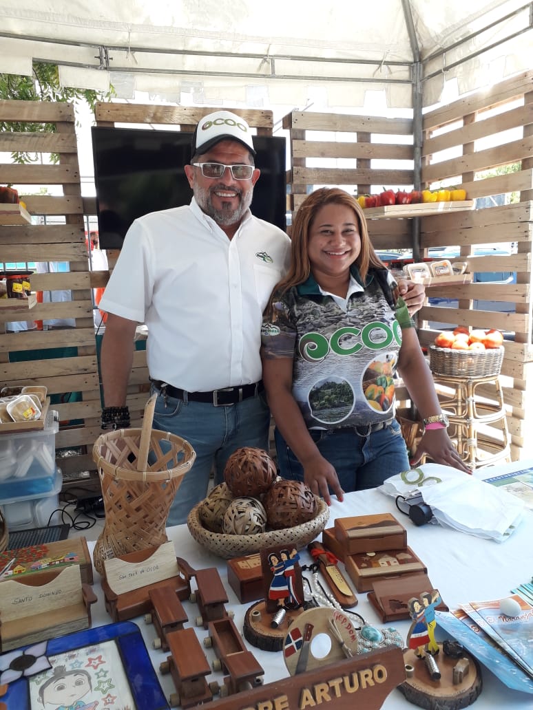 Representantes del Clúster Turístico de San José de Ocoa, provincia invitada.