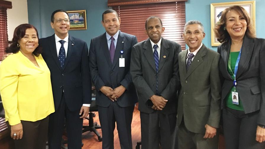 Nuevo director del Semma se compromete a continuar el proceso de recuperación de la ARS de los maestros