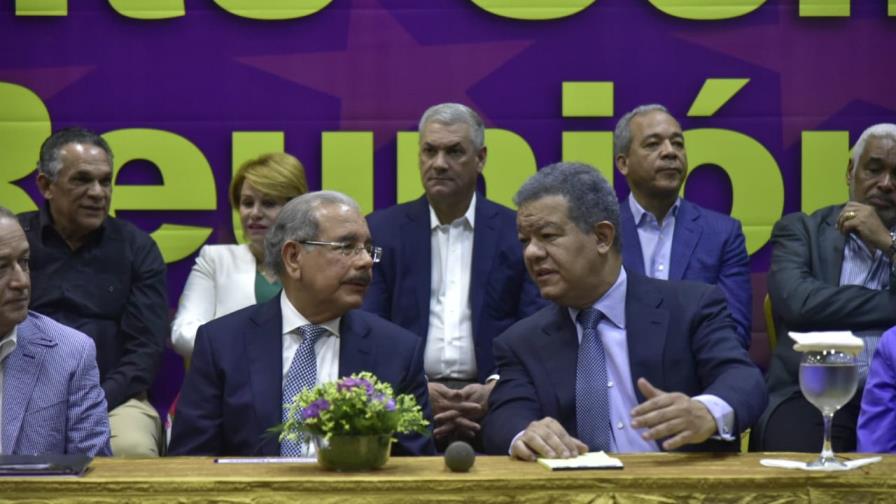 Medina y Fernández pactaron una fugaz reunión del Comité Central 