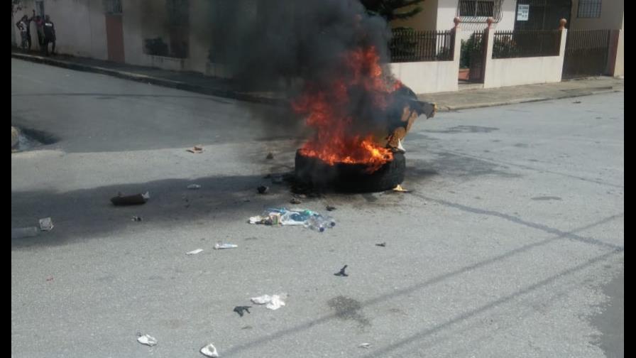 Huelga en Sabana Mar se torna violenta