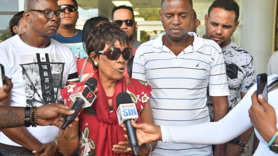 Está en cuidados intensivos miembro de la seguridad de padres de Primera Dama 