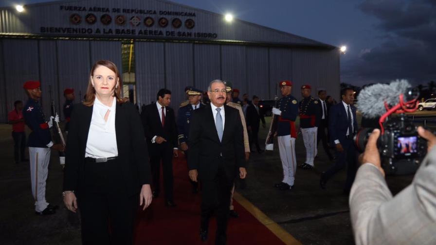 Con seis gobernantes, entre ellos Danilo Medina, inicia ceremonia de investidura de Nayib Bukele en El Salvador Con seis gobernantes, entre ellos Danilo Medina, inicia ceremonia de investidura de Nayib Bukele en El Salvador