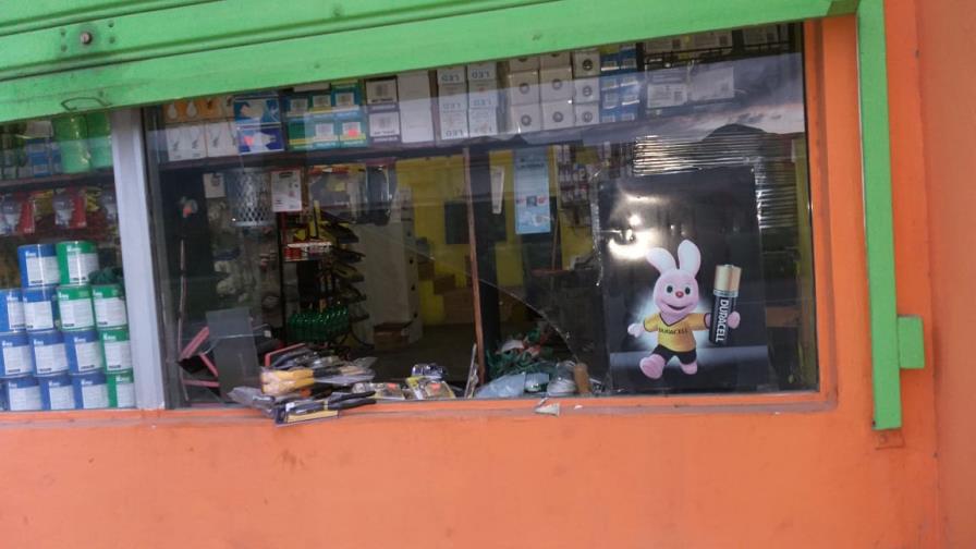 Matan tres presuntos delincuentes en enfrentamiento con la Policía en Villa Altagracia Matan tres presuntos delincuentes en enfrentamiento con la Policía en Villa Altagracia