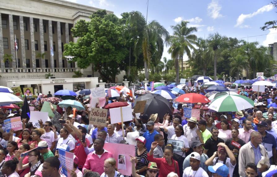 Sectores advierten sobre “los peligros” de la introducción de la ideología de género en República Dominicana 
Foto Eddy Vittini/Diario Libre