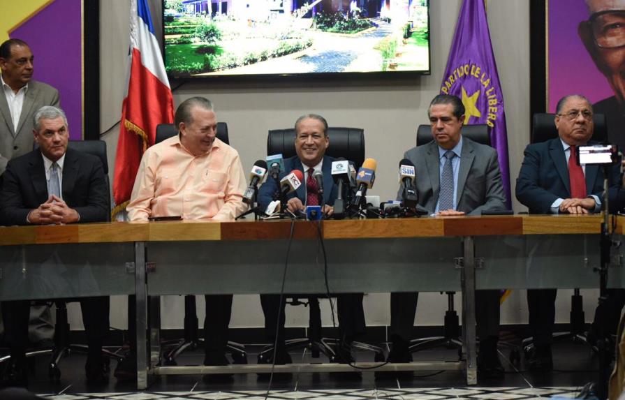Reinaldo Pared Pérez  y miembros del Comité Político del PLD convocan rueda de prensa de urgencia