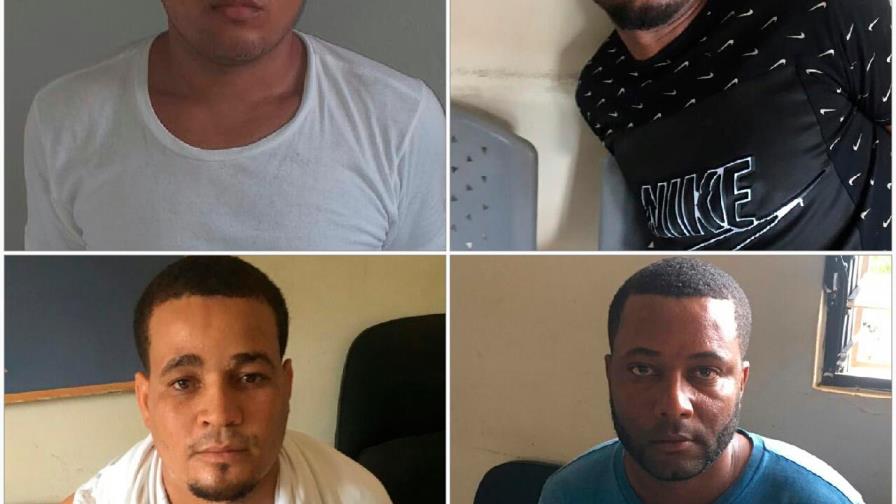 Apresan cuatro hombres por robo en sucursal bancaria de Sabana de la Mar Apresan cuatro hombres por robo en sucursal bancaria de Sabana de la Mar