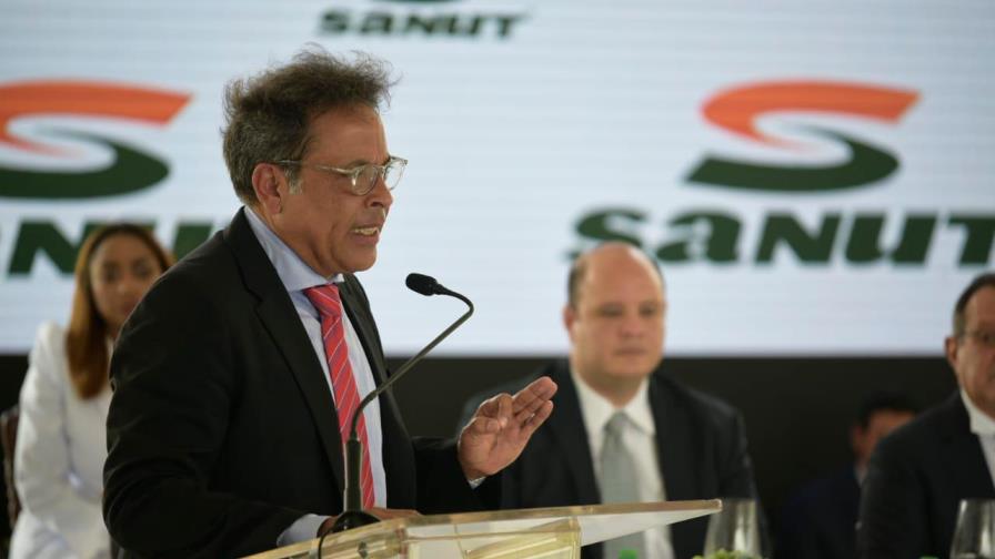 Presidente Medina encabeza inauguración de planta para la fabricación de alimentos para animales