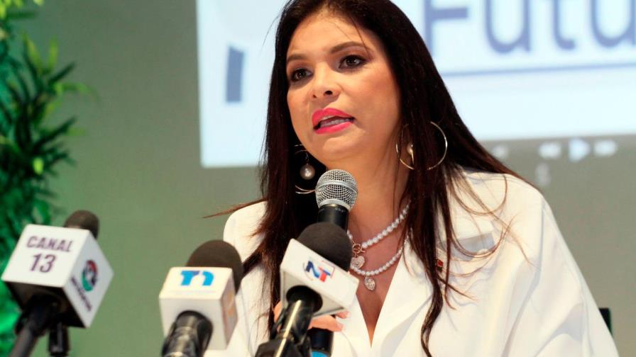 Nikauly de la Mota aconseja a Margarita Cedeño renunciar