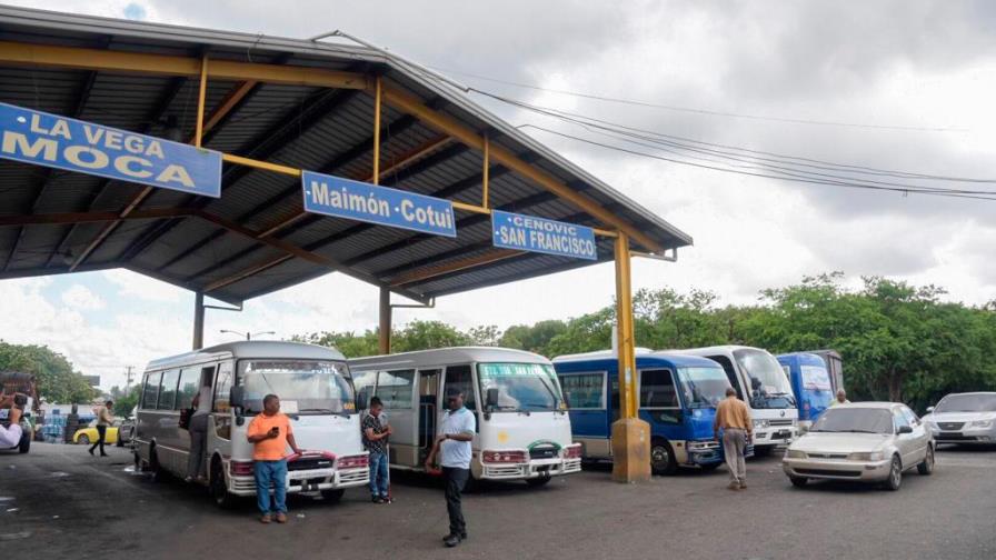 Alzas en el transporte se traducen en gastos adicionales de entre 400 y 1,000 pesos mensuales para trabajadores
