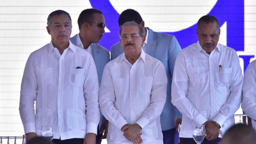 Danilo Medina inaugura dos túneles de servicio de la presa de Monte Grande