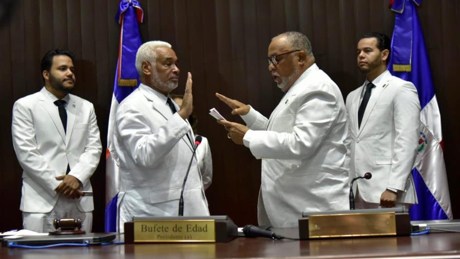En vivo| Danilistas violan el acuerdo; Camacho es reelecto presidente de la Cámara de Diputados En vivo| Danilistas violan el acuerdo; Camacho es reelecto presidente de la Cámara de Diputados