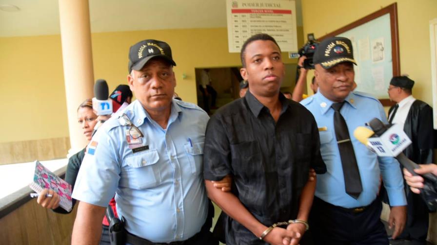 Caso César el Abusador: Aplazan otra vez coerción contra dueño de El Zapatazo