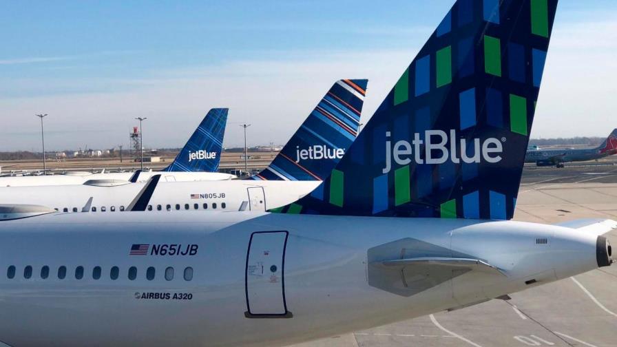 Falla en el sistema provocó aterrizaje de emergencia en vuelo de JetBlue
