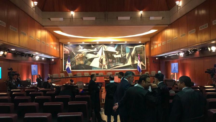 Quejas por la maratónica primera audiencia del juicio de Odebrecht Quejas por la maratónica primera audiencia del juicio de Odebrecht