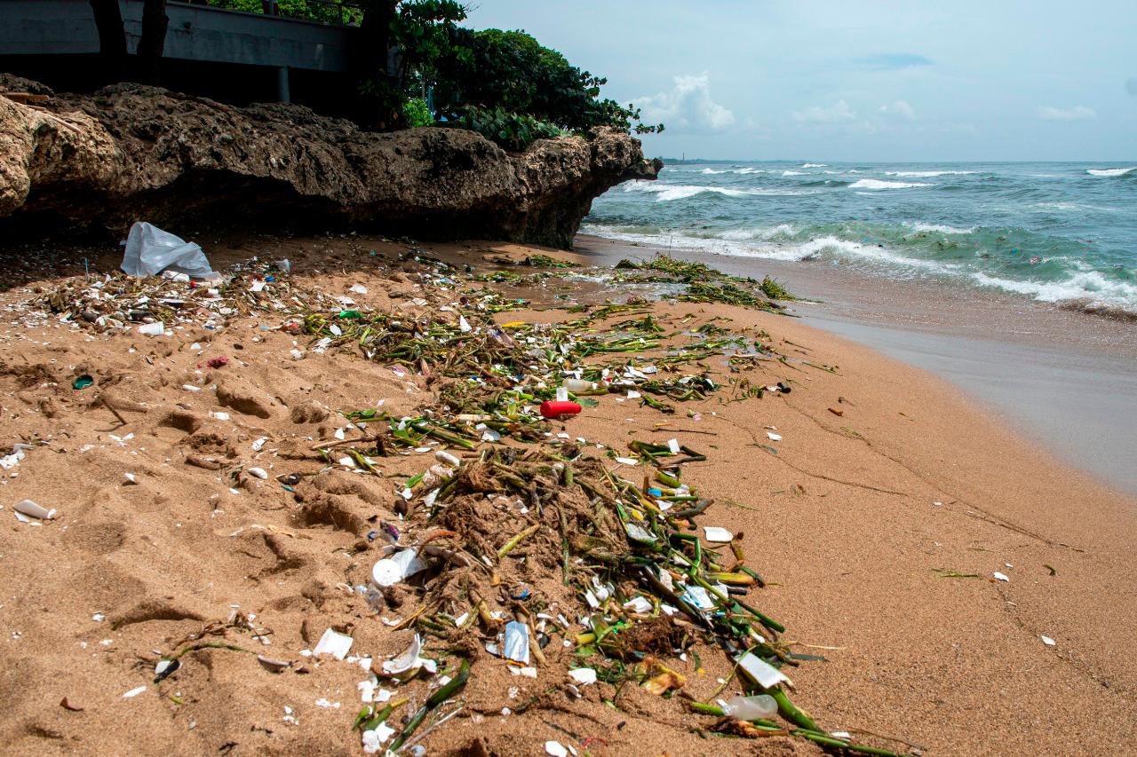Playa de Güibia, Malecón de Santo Domingo.