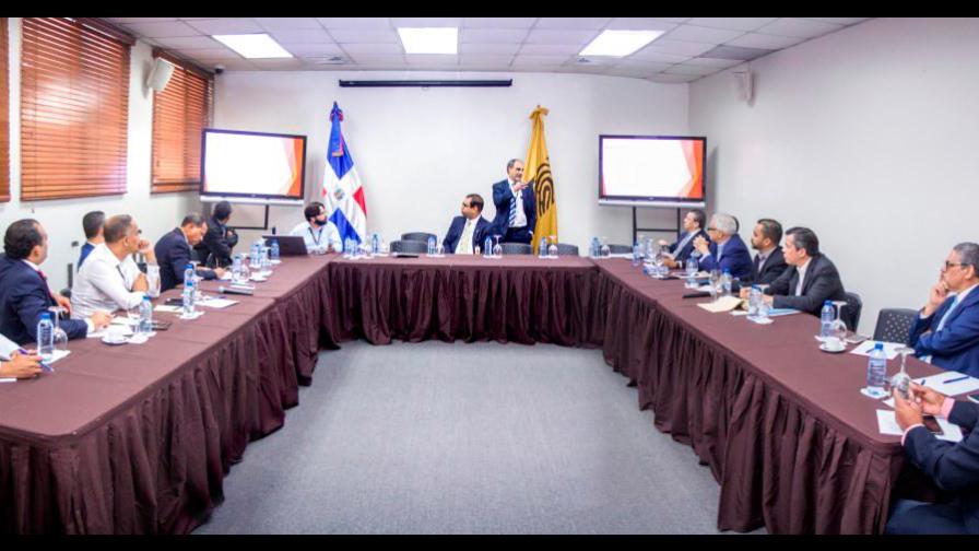 JCE presenta a partidos detalles de códigos QR generados por voto automatizado