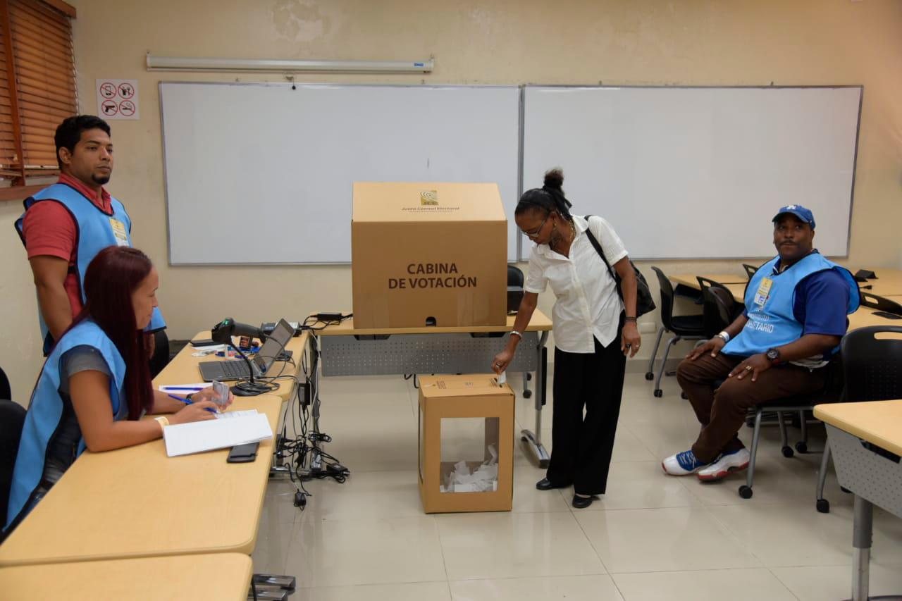 Cabina de votación.