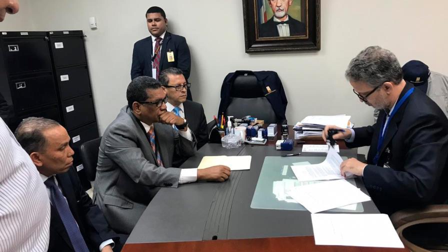 Leonelistas acusan a Jochi Gómez de adulterar los resultados de las primarias