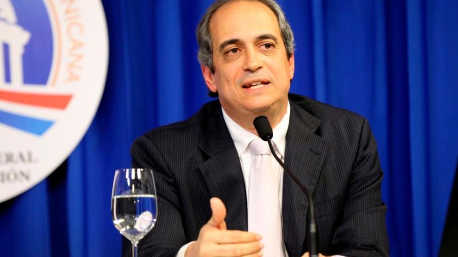 Renuncia Gustavo Rojas a la Comisión de Política Farmacéutica Renuncia Gustavo Rojas a la Comisión de Política Farmacéutica