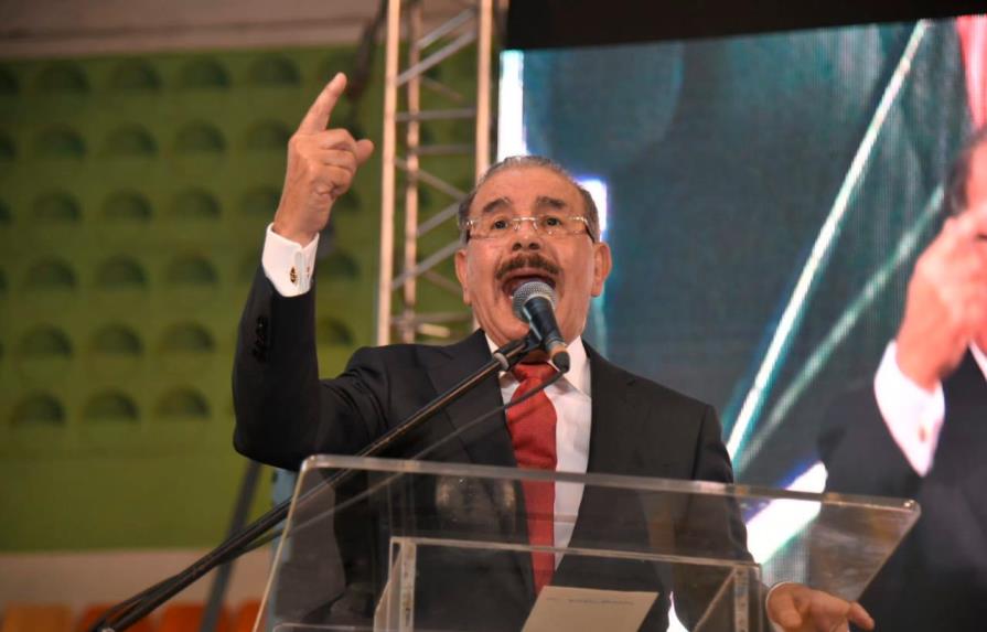 “Penco de candidato”, expresión viral del discurso de Danilo Medina