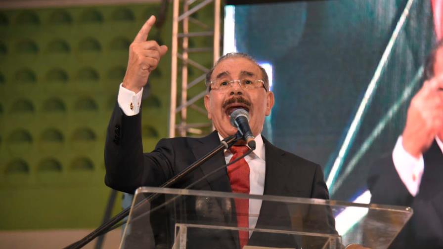 “Penco de candidato”, expresión viral del discurso de Danilo Medina