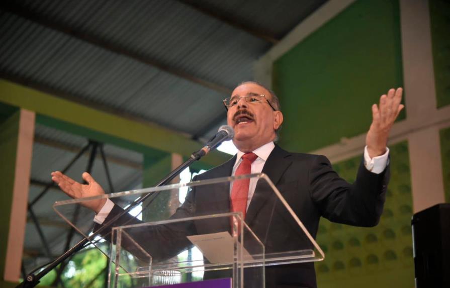 Danilo Medina advirtió: “no somos tontos, no van a ganar” a los leonelistas que lograron candidaturas en el PLD