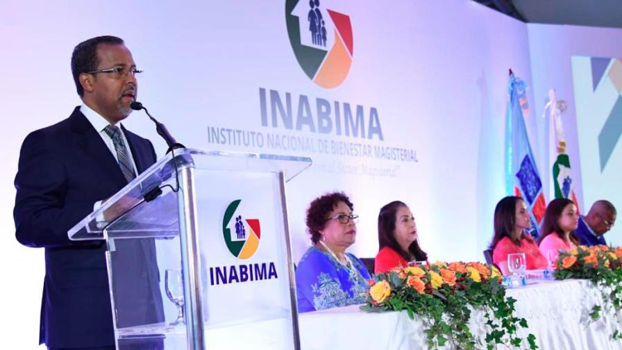 Inabima entrega RD$170 millones a maestros jubilados 