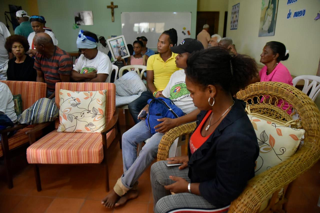 Los peregrinos se encuentran refugiados en el Convento de las hermanas dominicas del Rosario.