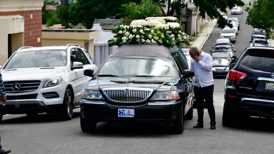 Despiden los restos de don Mario Lama Handal